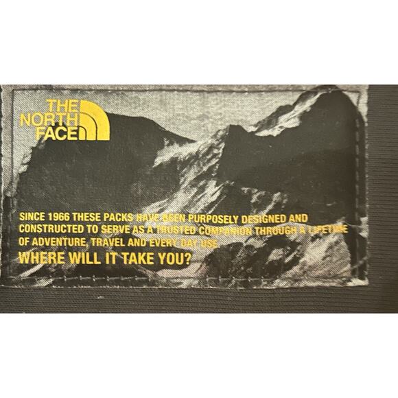 The North Face Recon Backpack - Picture 7 of 7